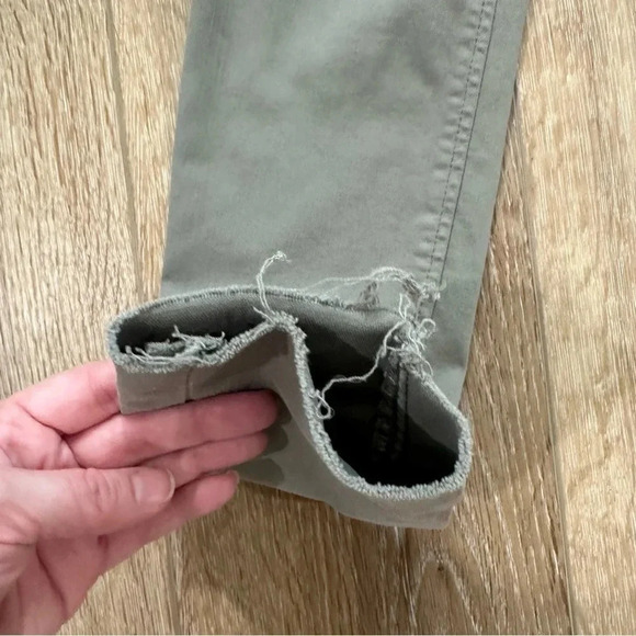 Joe's Women's Flawless The Icon Mid Rise Skinny Ankle Green Pants Size W28 GUC - Picture 9 of 10